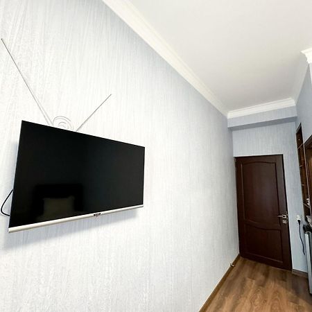 Armenia Hotel エレバン エクステリア 写真