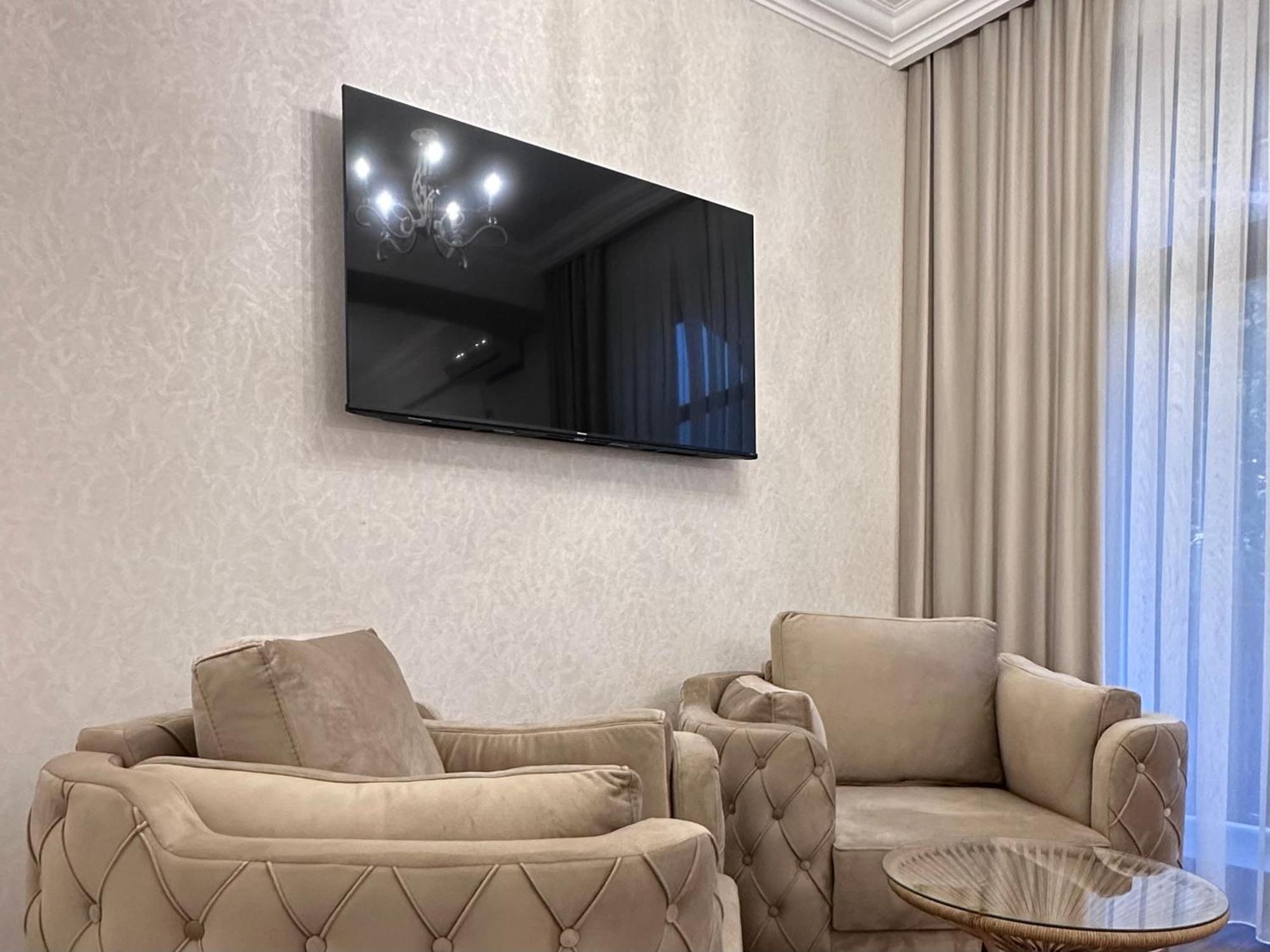 Armenia Hotel エレバン エクステリア 写真