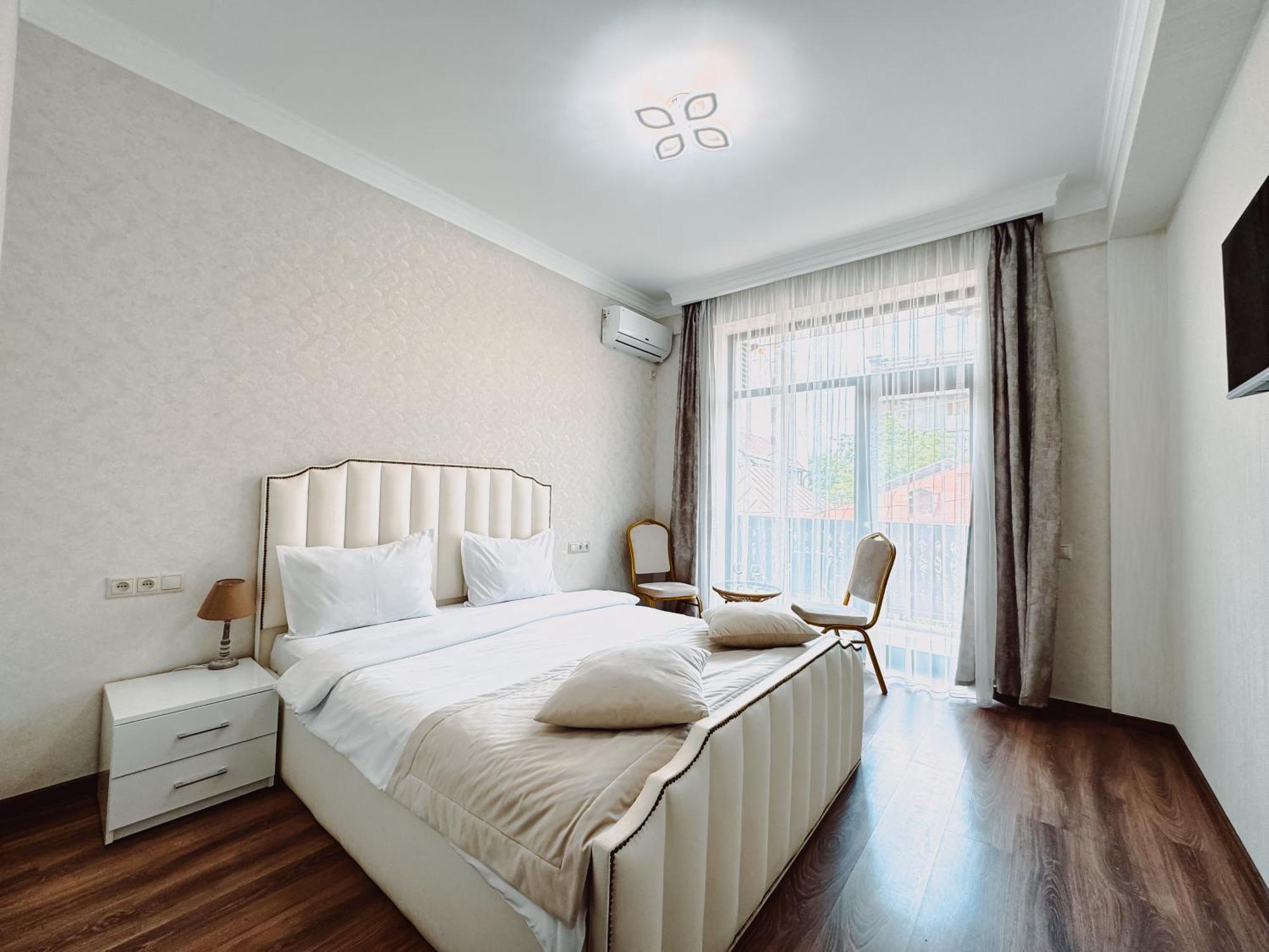 Armenia Hotel エレバン 部屋 写真